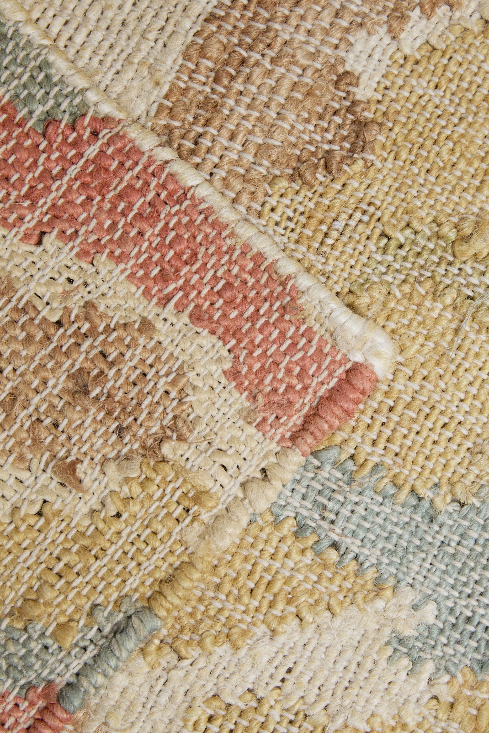 FLORAL JUTE AREA RUG